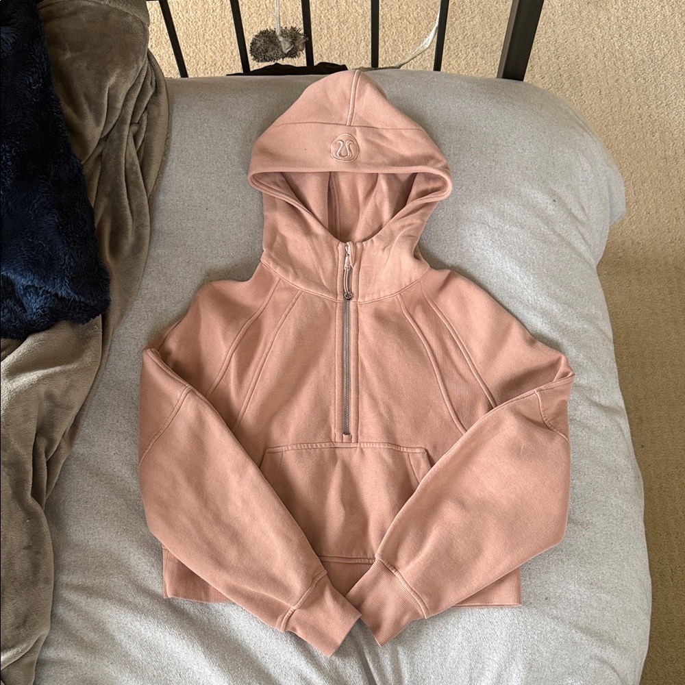 Lululemon pink sand scuba halfzip